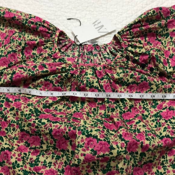 SOLD Zara puff shoulder print dress - Picture 8 of 16